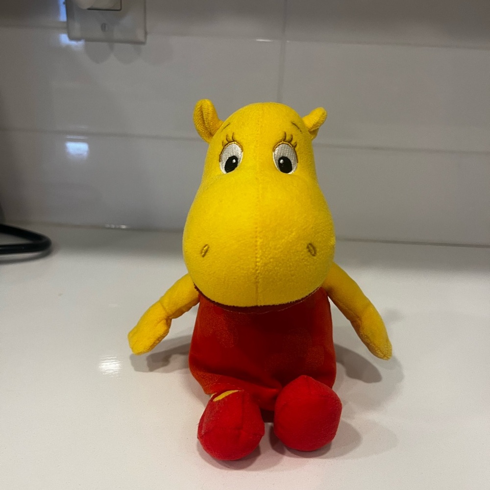 Tasha Yellow and Red Stuffed Hippo from Backyardigans
